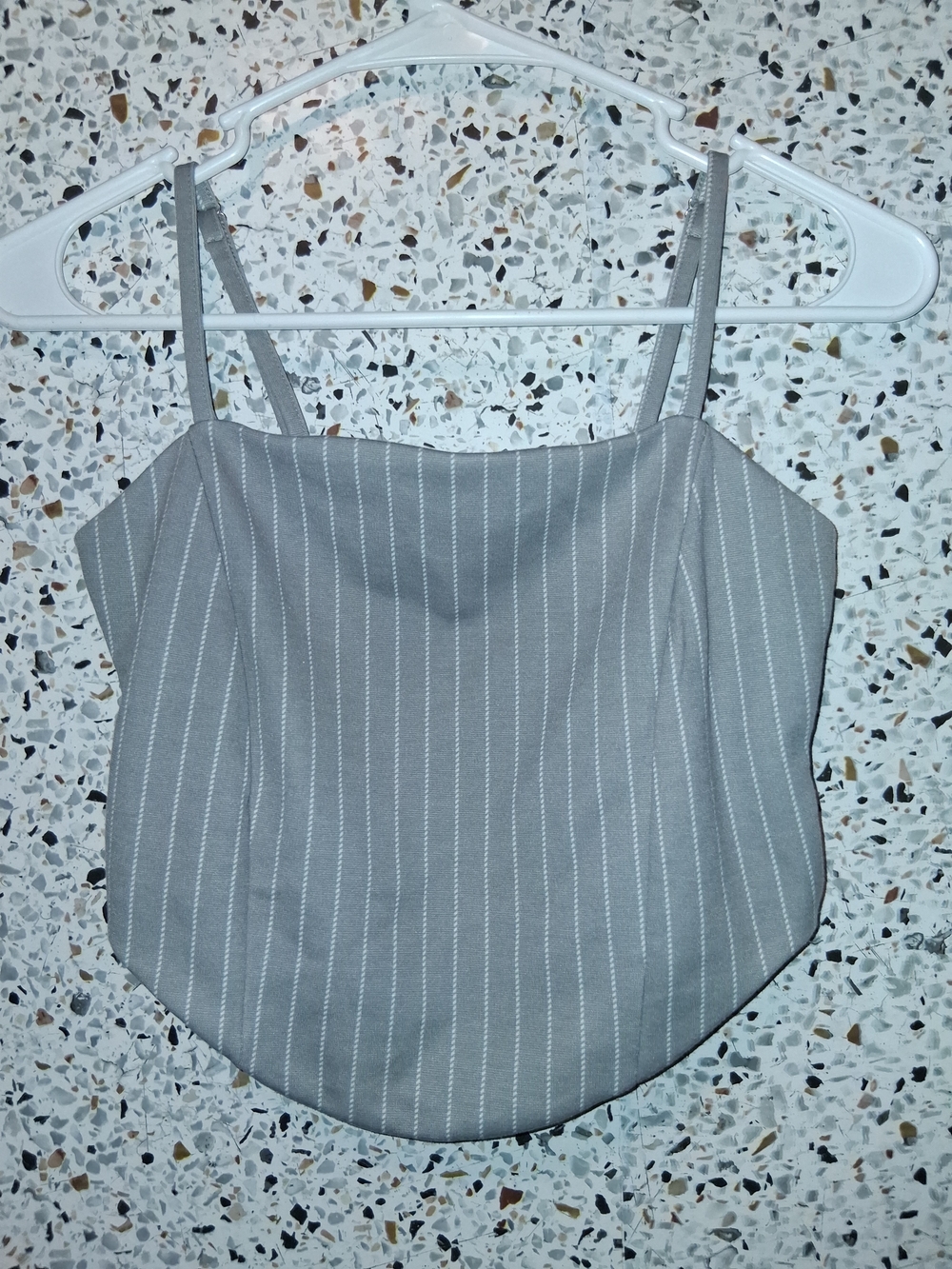 Women's Forever21 Handkerchief Cami Gray Pinstripe Size Medium